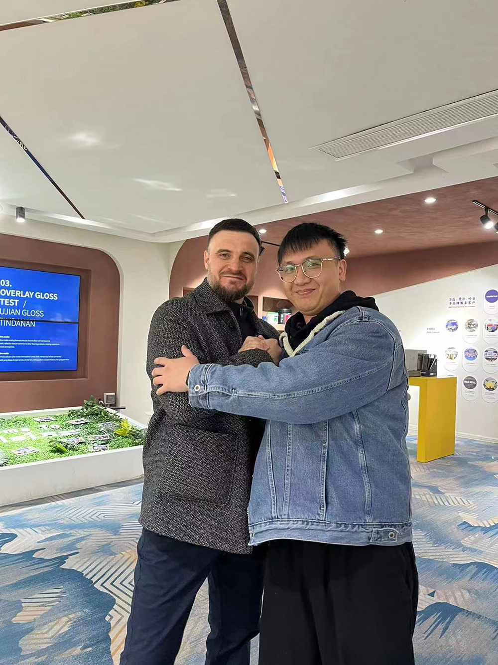 一天簽下七國代理！開啟俄羅斯市場大跨越！