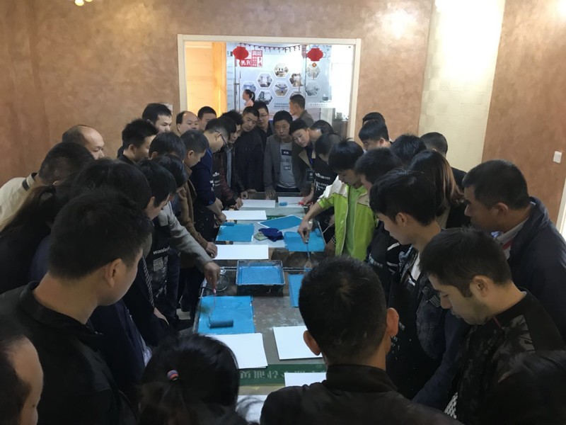 硅藻泥有價，家人健康無價