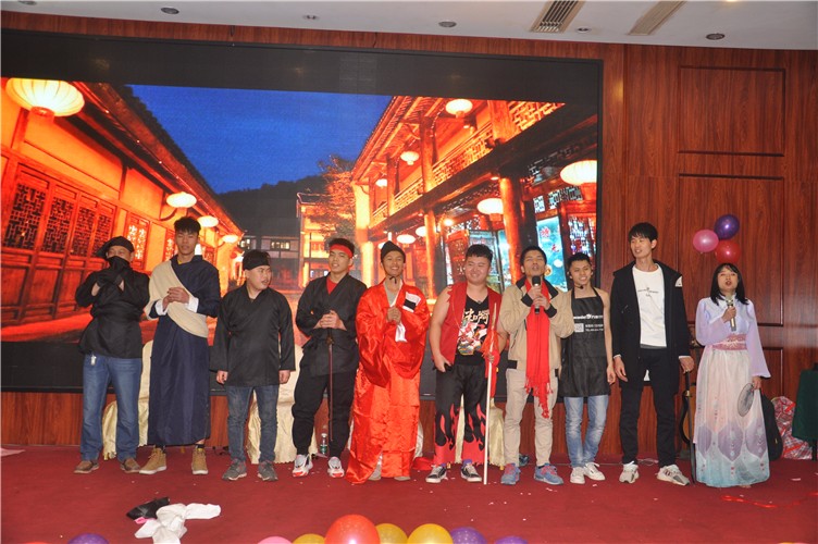萬(wàn)磊人歡聚一堂，只為追逐2020“萬(wàn)磊夢(mèng)”！